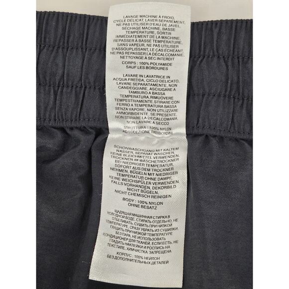 COLUMBIA Black Women's Shorts - Medium, with Back Pocket and Drawstring - Picture 13 of 13